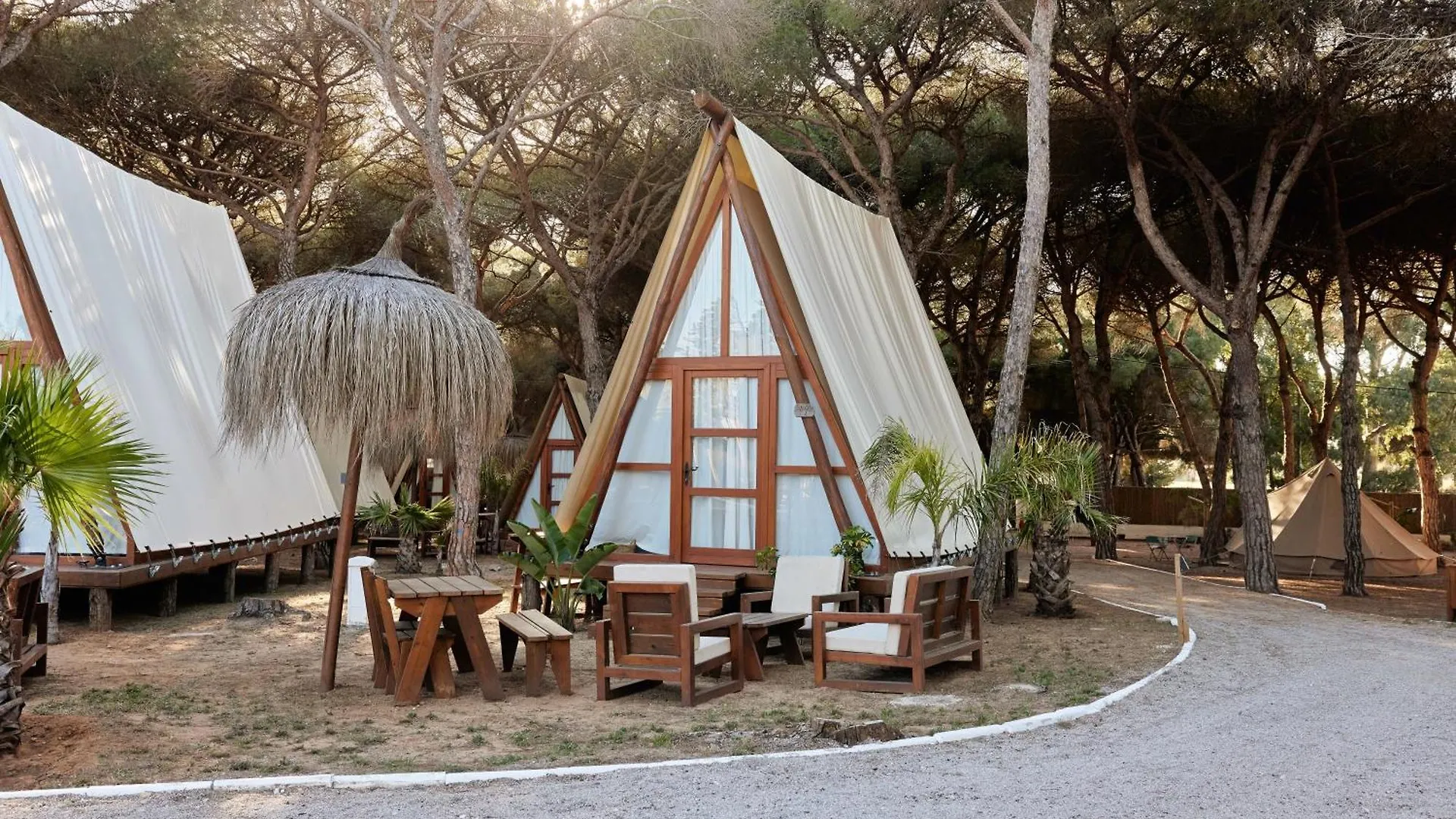 Taiga Conil Hotel Conil De La Frontera Campingplads