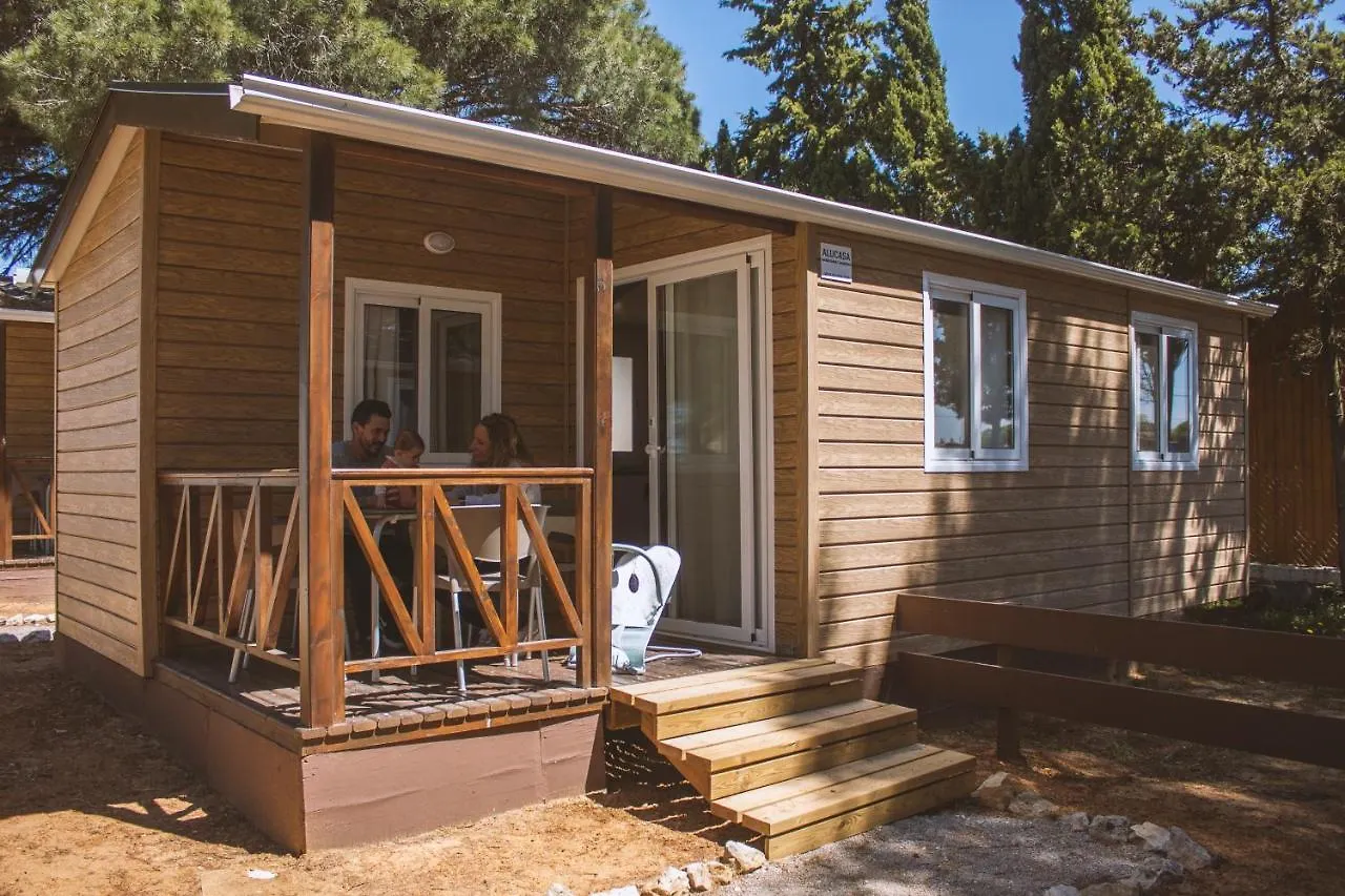 Hotel Taiga Conil Conil De La Frontera Camping