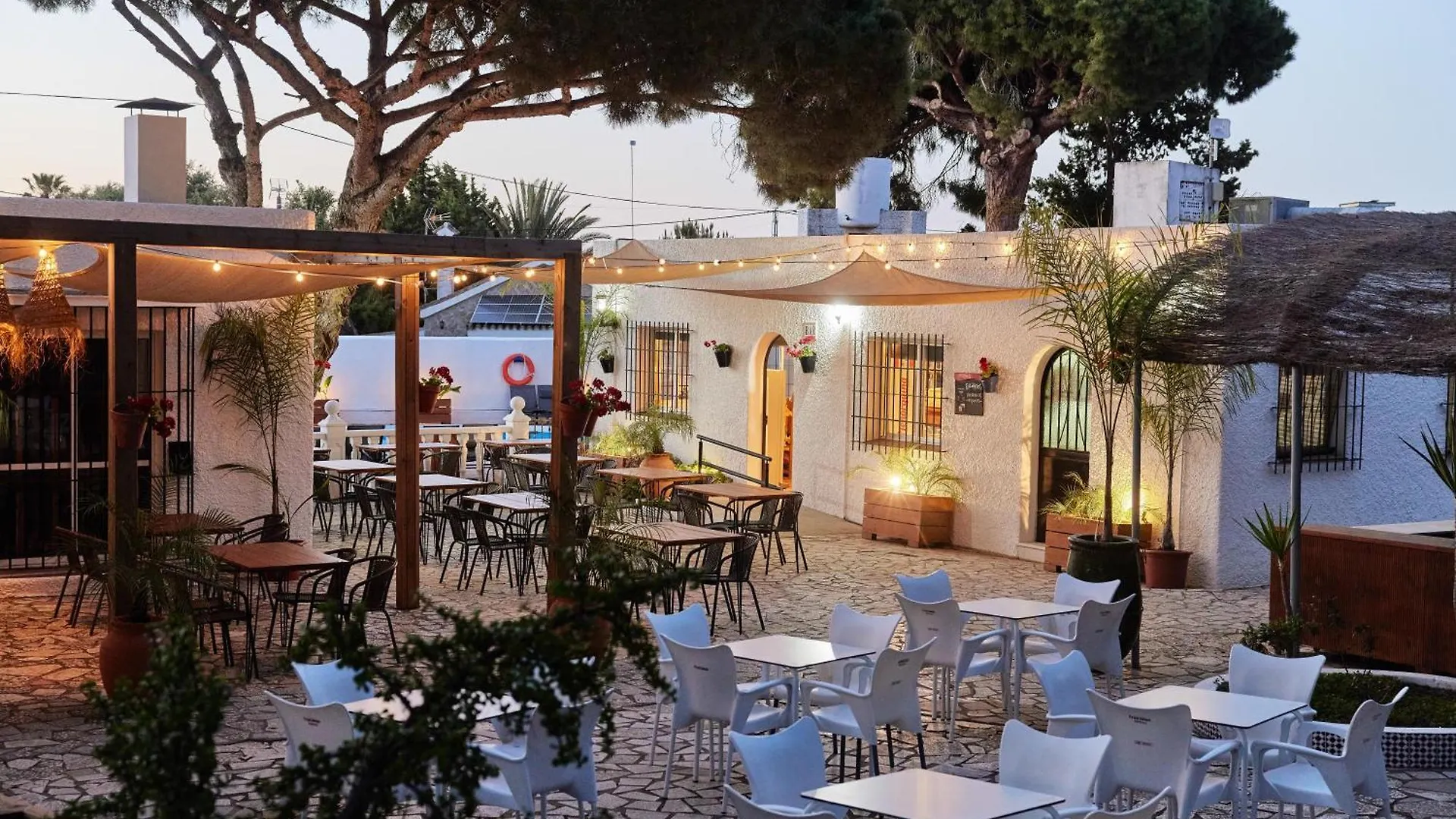 Taiga Conil Hotel Conil De La Frontera Campsite
